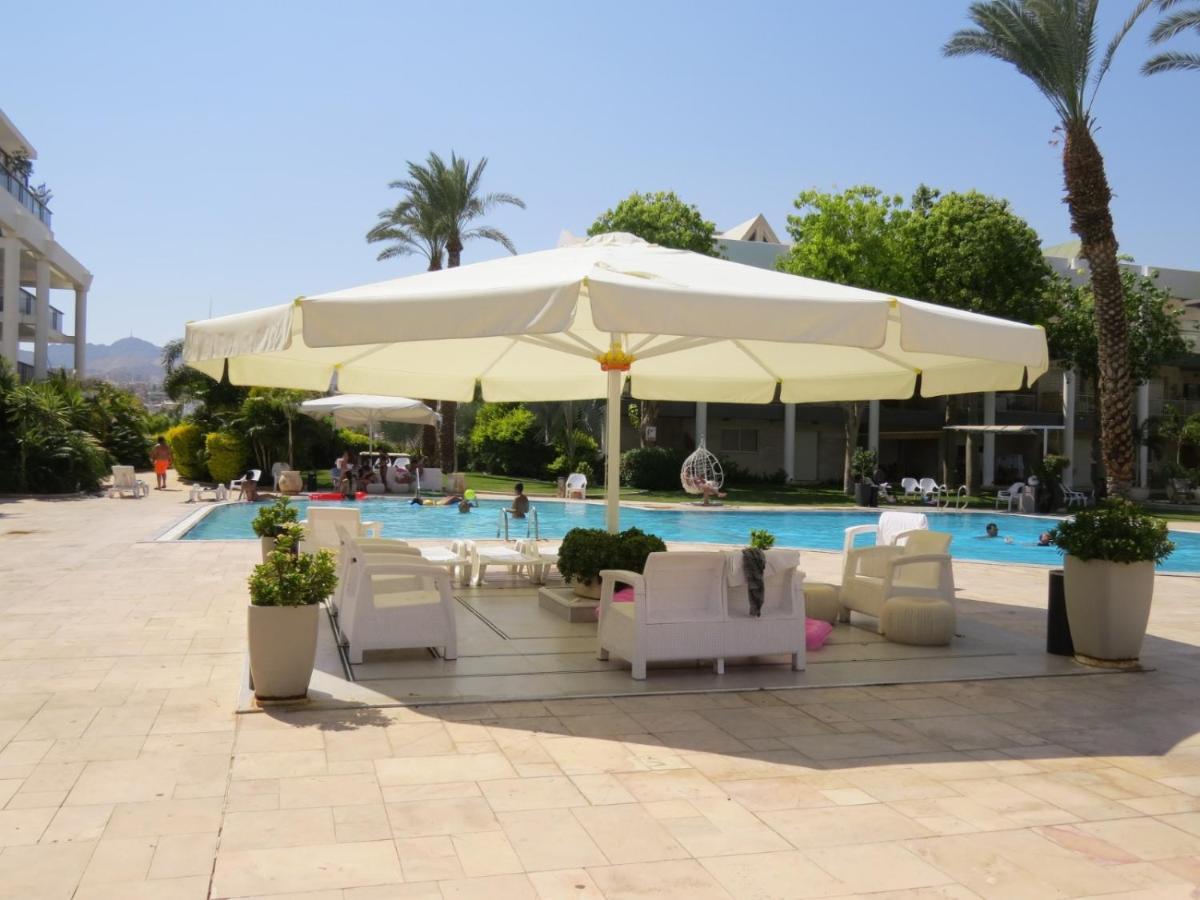 Royal Park- Magical Garden Apartment Эйлат Экстерьер фото
